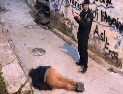 İzmir’de sokak ortasında ceset bulundu