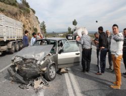 Aydın İzmir İl Sınırında Trafik Kazası