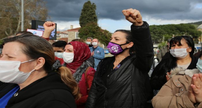 Kadnlarn eitlii ve zgrl, siyaset st bir konudur